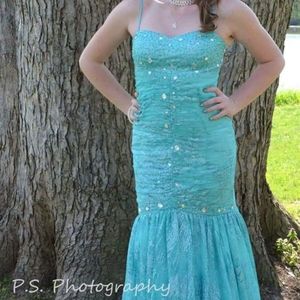 Prom dress